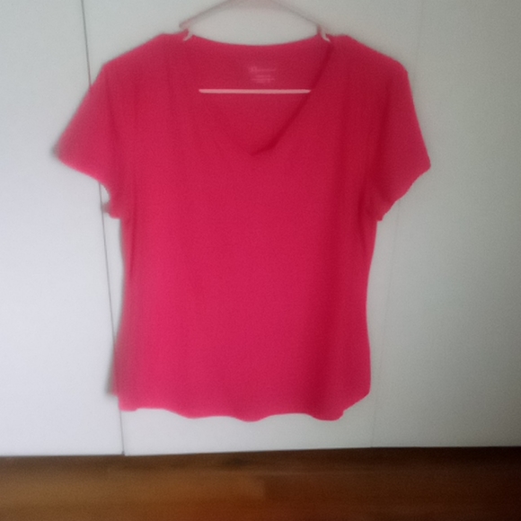 Activewear - Picture 1 of 2